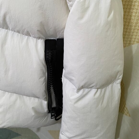 Canada Goose White Down Jacket - Picture 4 of 11